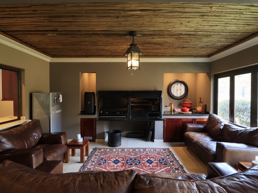 4 Bedroom Property for Sale in Oubos Estate Free State